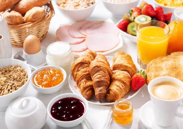 Breakfast buffet 3, Marco Polo Dhaka, Dhaka