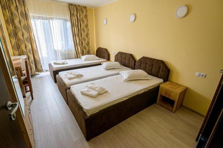 Bedroom 2, Casa ARENA Pitesti, Pitesti