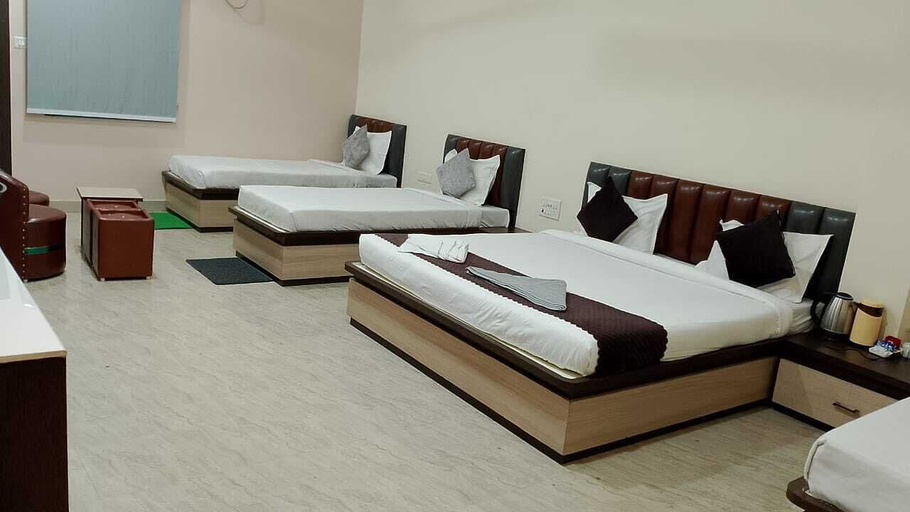Room 2, Akay Guest House, Varanasi