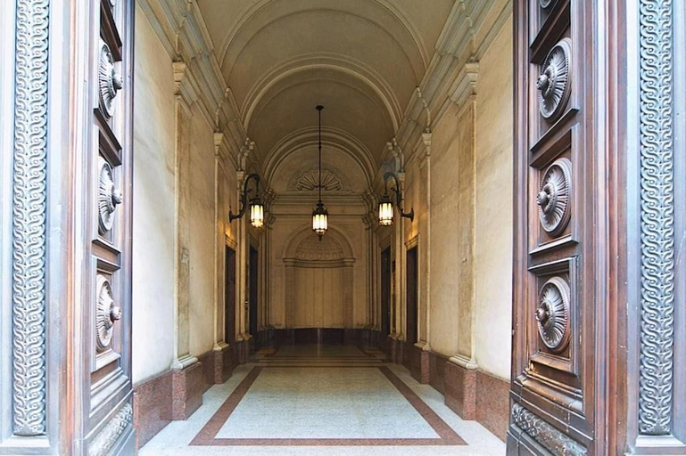 Primary image