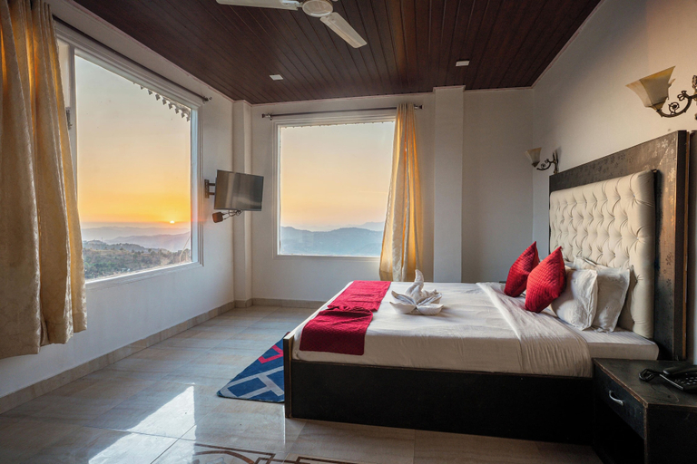 Room 3, Hotel Vatika Resorts Cottages Shimla, Shimla