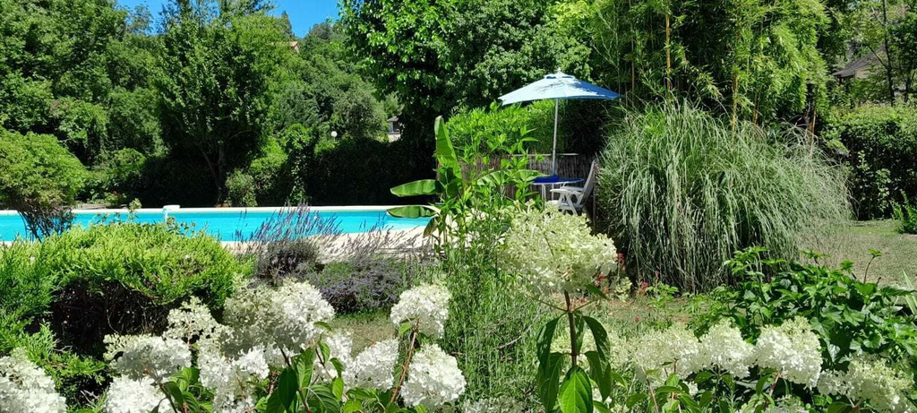 Exterior, La Bonne Auberge, Lot