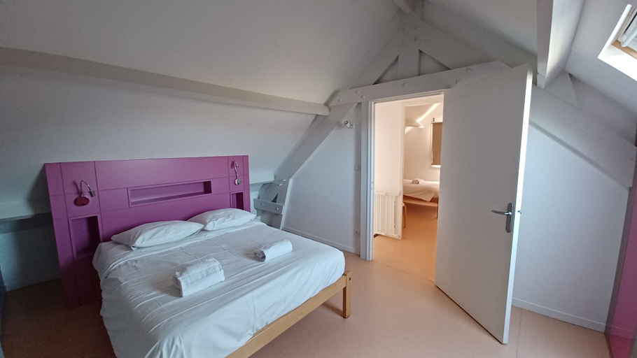Room 3, VVF Camping Les Dunes Créances, Manche