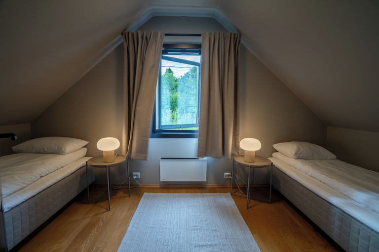 Bedroom 3, Steam Pier Adventure Hotel, Tromsø