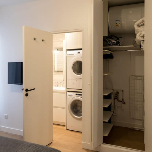 Room 2, Stylish Sevre I Chic 1-br in the Heart of the 6th, Paris