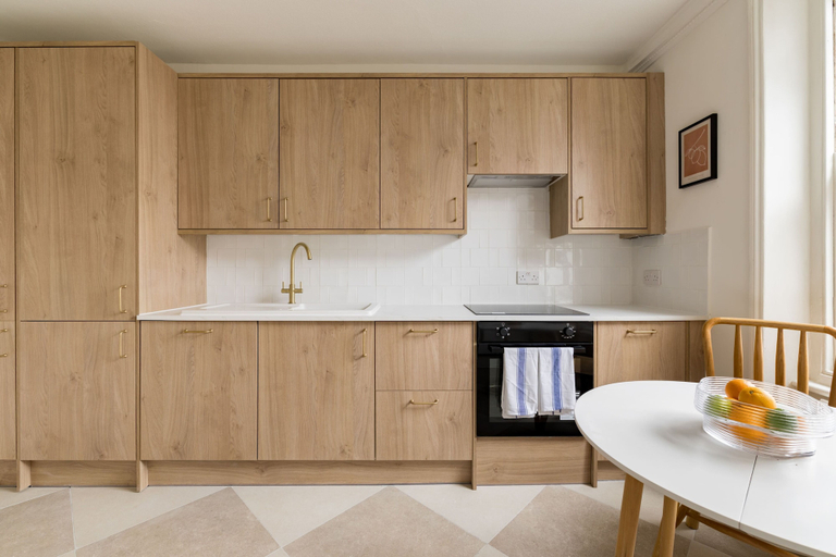 Others 5, Stylish West Kensington Duplex, London