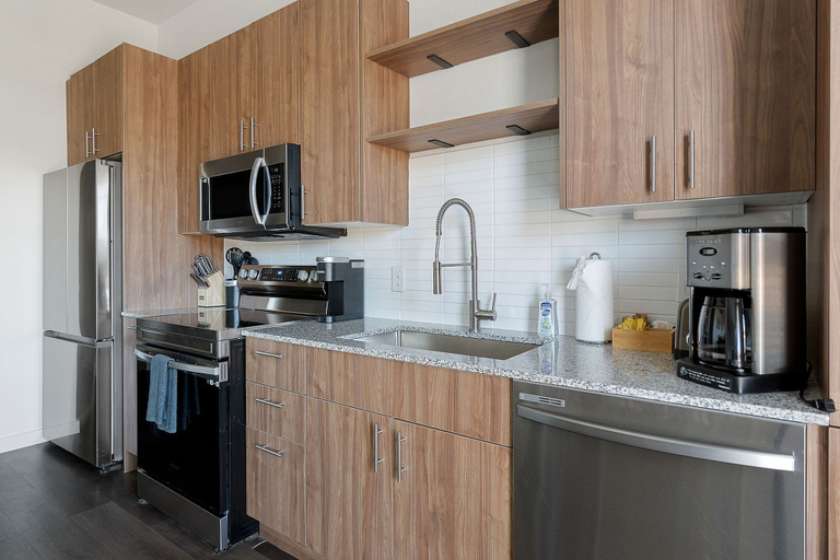 Room 5, Med Jet Ease 1BR Private Backyard DAL Utsw, Dallas