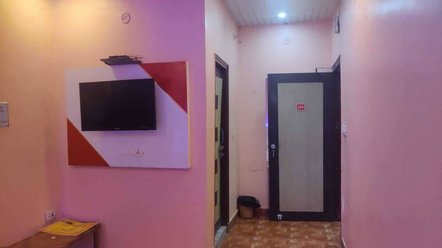 Room 2, Hotel Jashoda, Lucknow