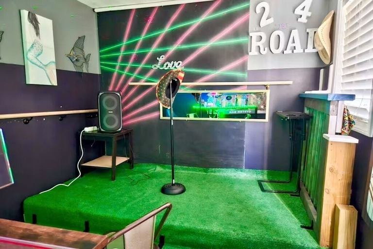 Karaoke room 2, Pine Tree Trail Lodge, Somerset