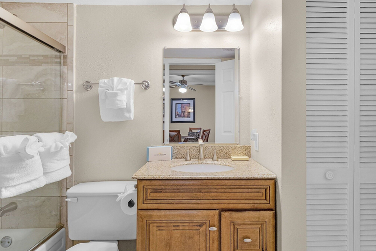 Bathroom 3, Bay Village 126: Charming Beachfront 2br/2ba Condo W/ Balcony 2 Bedroom Condo, Lee