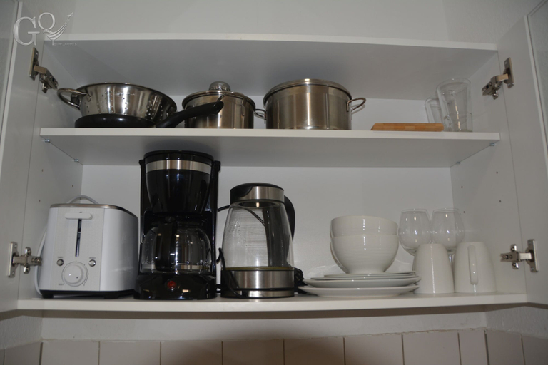Private kitchenette, GQ Deluxe Apartment, Regionalverband Saarbrücken