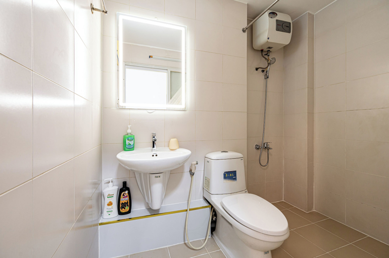 Bathroom 4, Saigon Central Group Stay, District 1