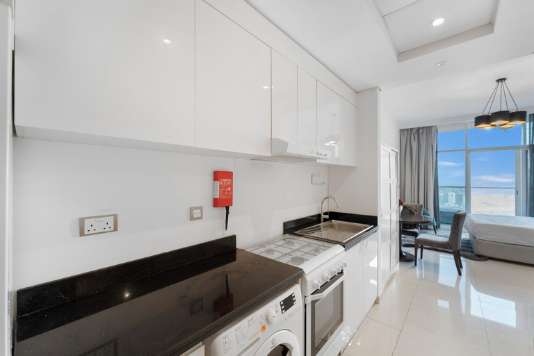Private kitchenette 3, High-Floor Studio Ghalia JVC, Dubai