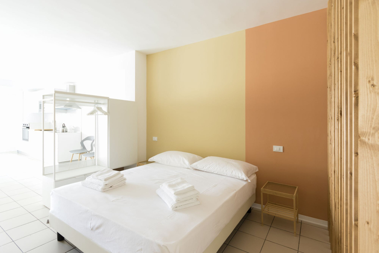 Room 5, Visitsicilia Vasile 9 - 1, Trapani