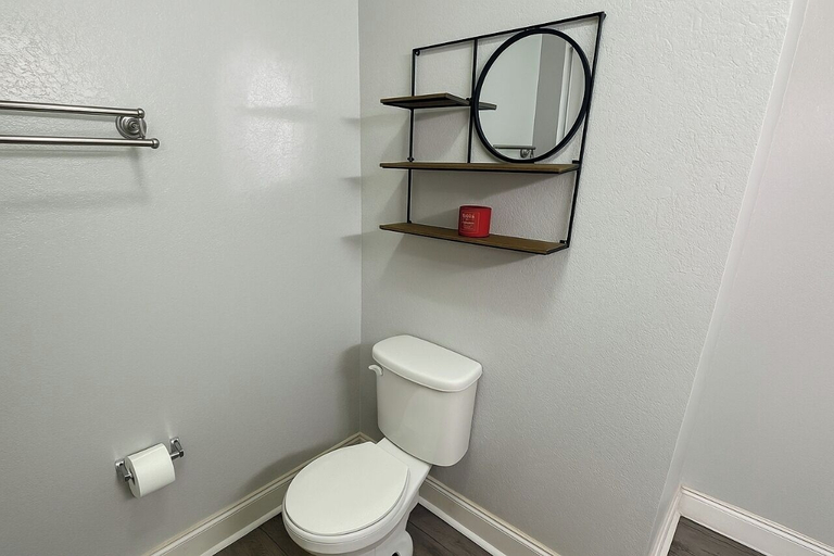 Bathroom 3, 3BR Townhome w/ Pool & BBQ Near Disney, Osceola