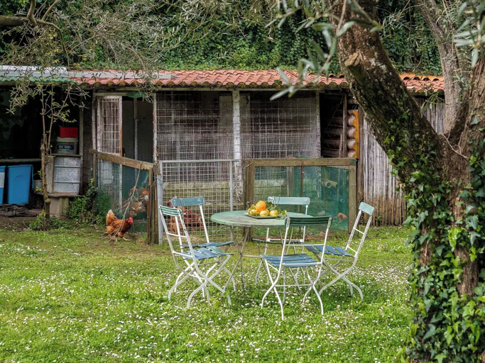 Garden 4, Villino Sally, Napoli