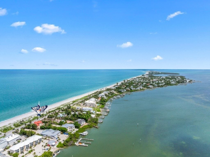 Aerial view 4, Paradise Found 4 Bedroom Home, Lee