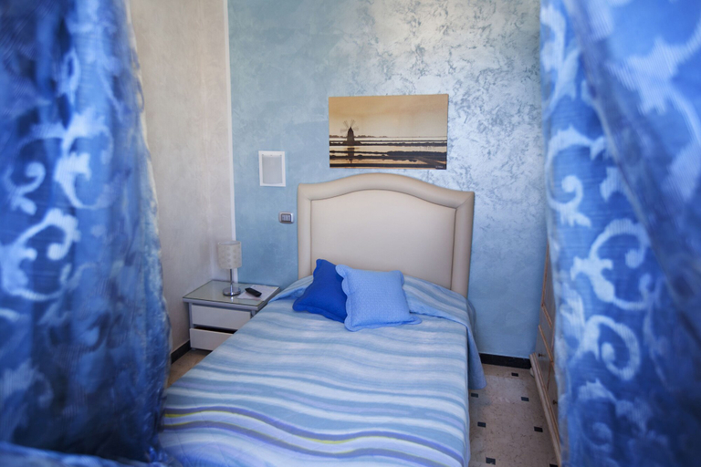 Bedroom 4, Hotel Piccolo Mondo, Trapani