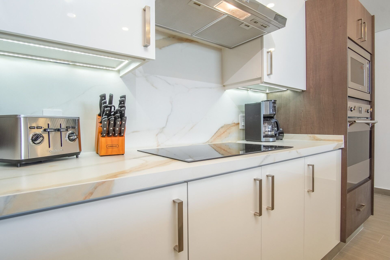 Private kitchen 5, Cozy Beach Front Getaway Encantame Towers E304, Puerto Peñasco