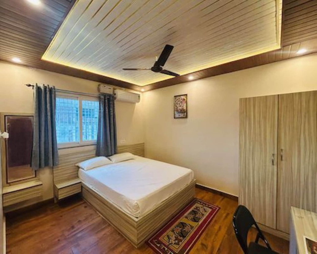 Room 4, Hotel The Royal Mint, Jamui