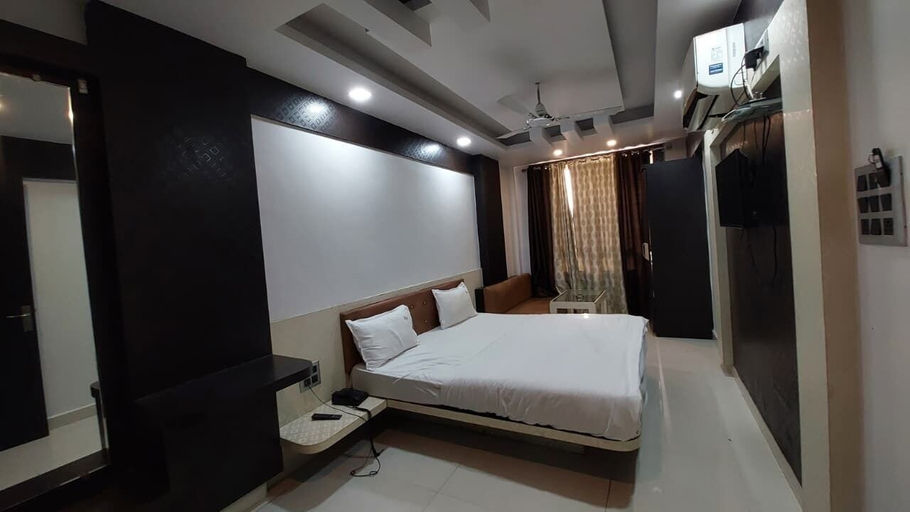 Room 4, Hotel Kishan Palace Bhopal, Bhopal