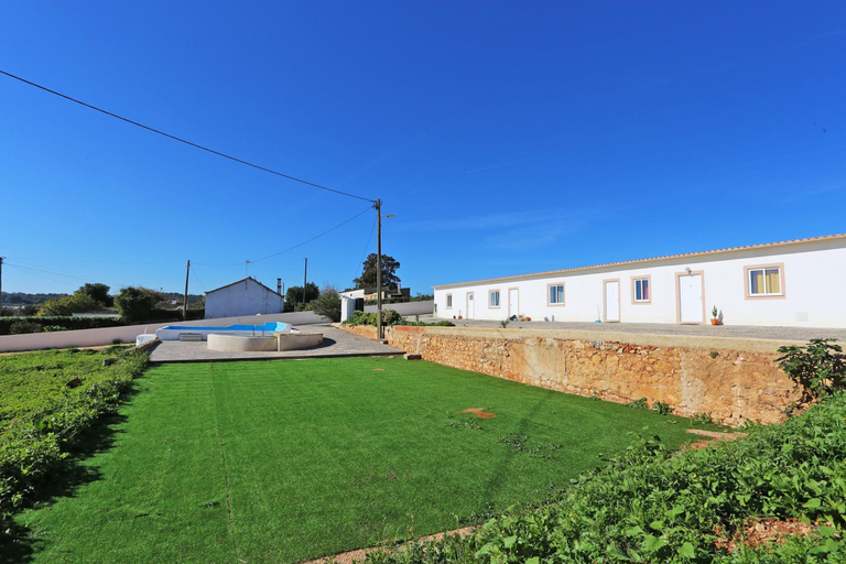 Room 2, X 07 - 1 Bed Apartment in Quinta da Ponte, Lagos