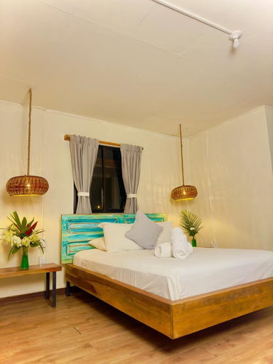 Room 4, Agapi, Talamanca
