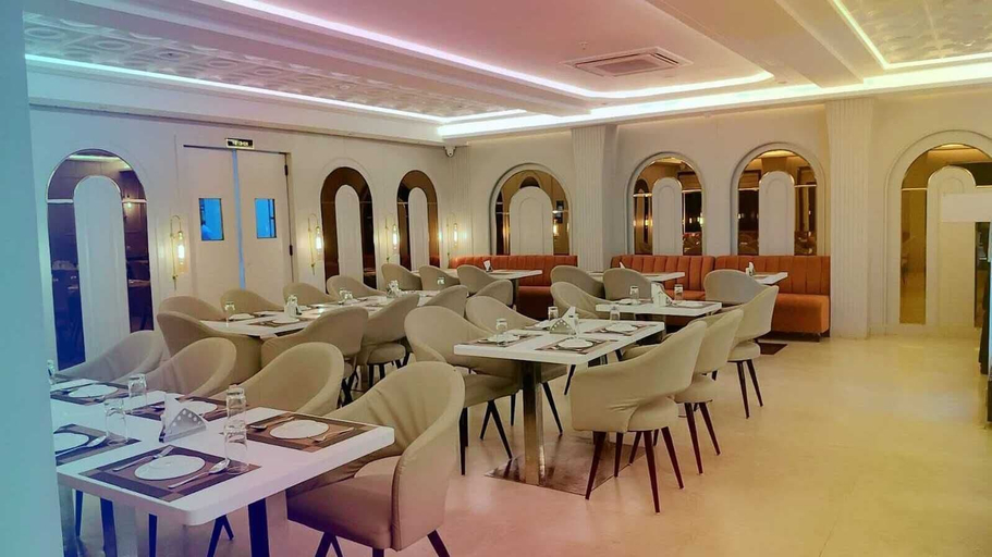 Restaurant 4, Hotel Kaashika, Varanasi