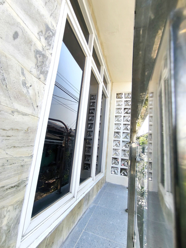Terrace/patio, Alap Stay-Inn, Semarang