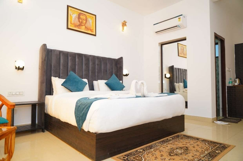 Room 3, Blue River Resort, Nainital
