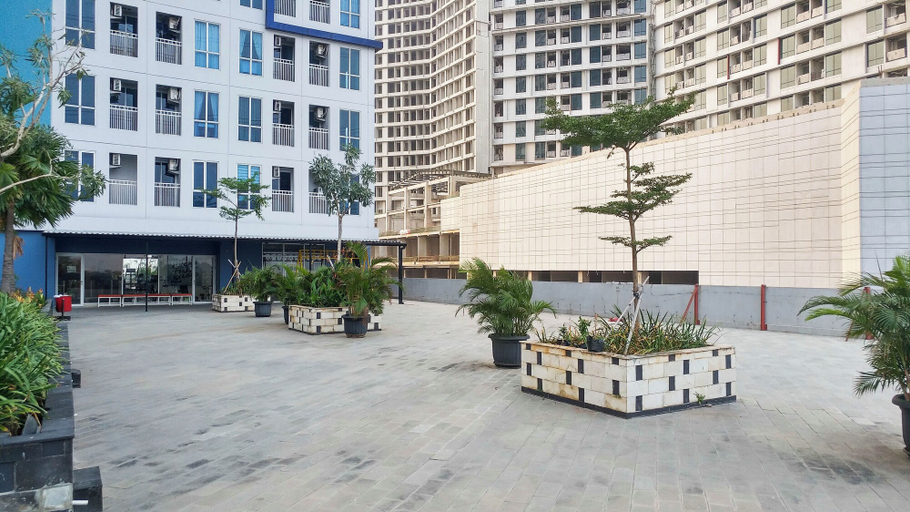 Exterior & Views 2, Cozy And Modern Style Studio At Grand Dhika City Apartment, Bekasi