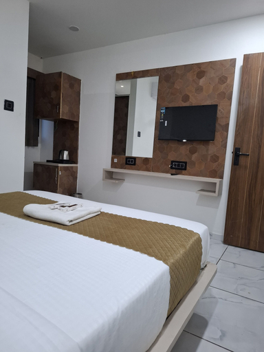 Room 4, HOTEL ASIANA, Gandhinagar