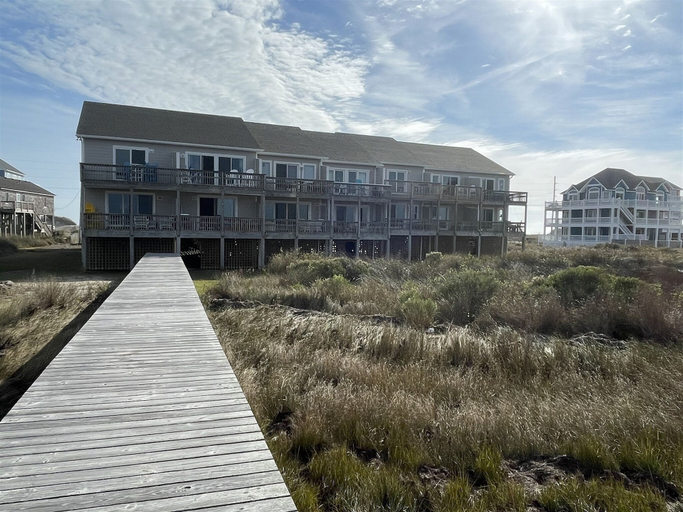 Exterior 4, Sw 14 Shell Shack 1 Bedroom Condo by RedAwning, Dare