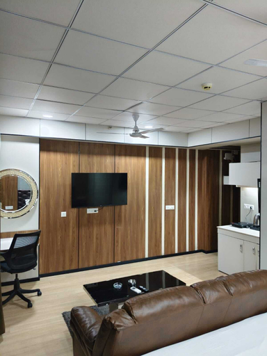 Room 5, Homeiihood Stay Lucknow, Lucknow