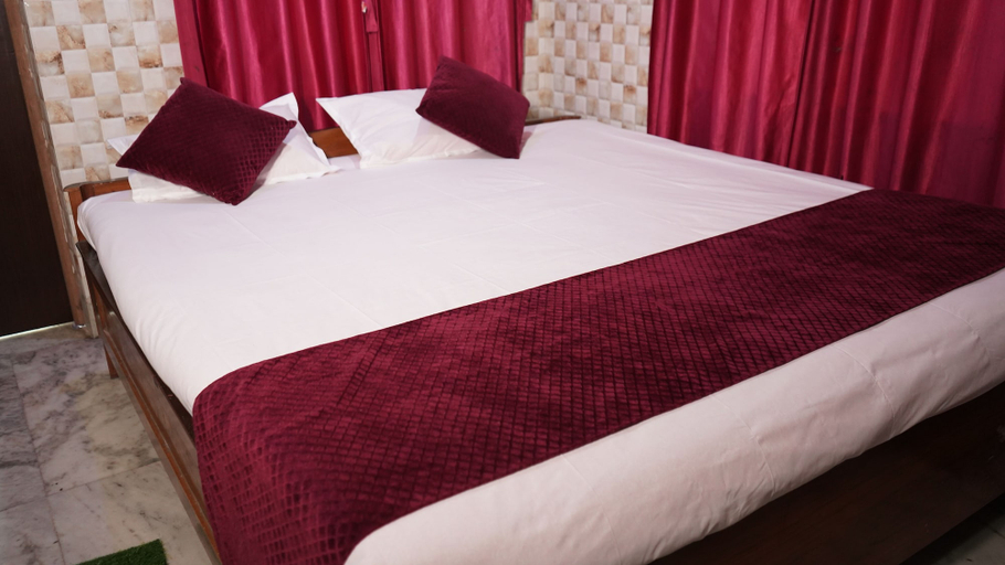 Bedroom 2, Hotel Aishwarya New Digha, Purba Medinipur