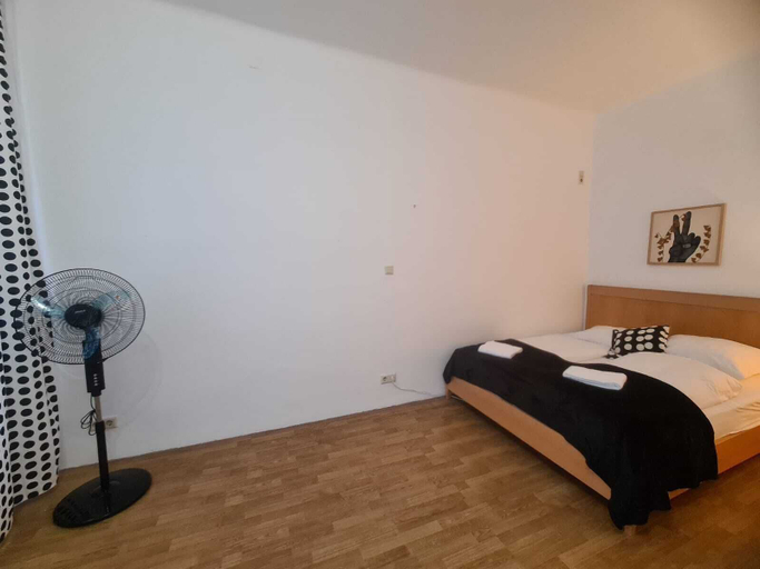 Room 3, Chic 2BR Apt Downtown Long Stay, Wien