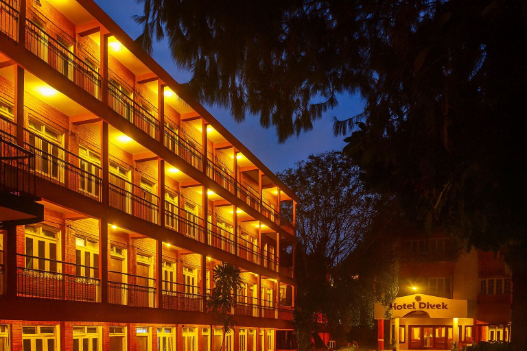 Exterior & Views 2, Hotel Vivek, The Nilgiris