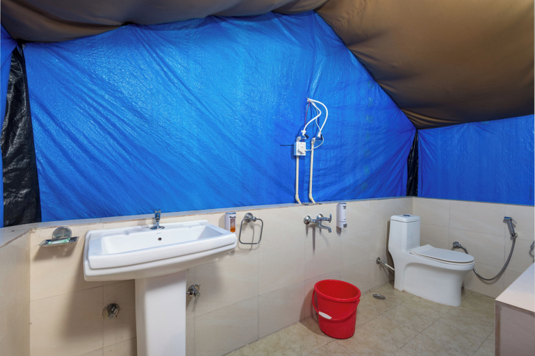 Bathroom 2, River Valley Resort Rishikesh, Garhwal