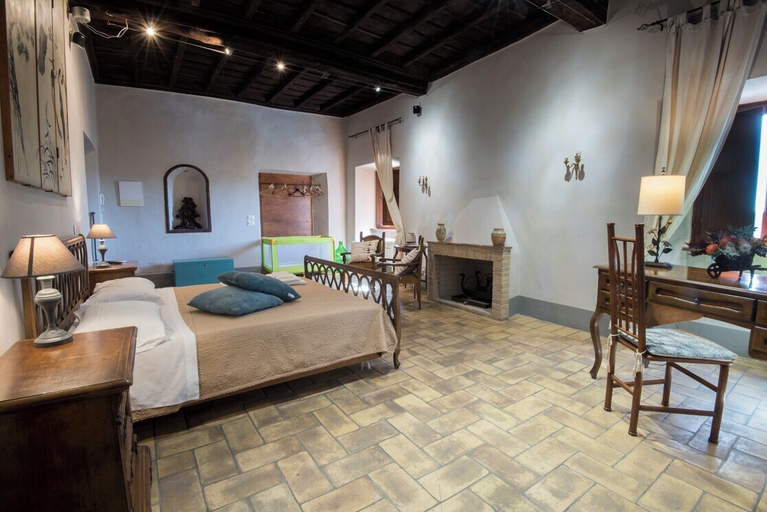 Bedroom 3, Palazzo Mazzini, Viterbo