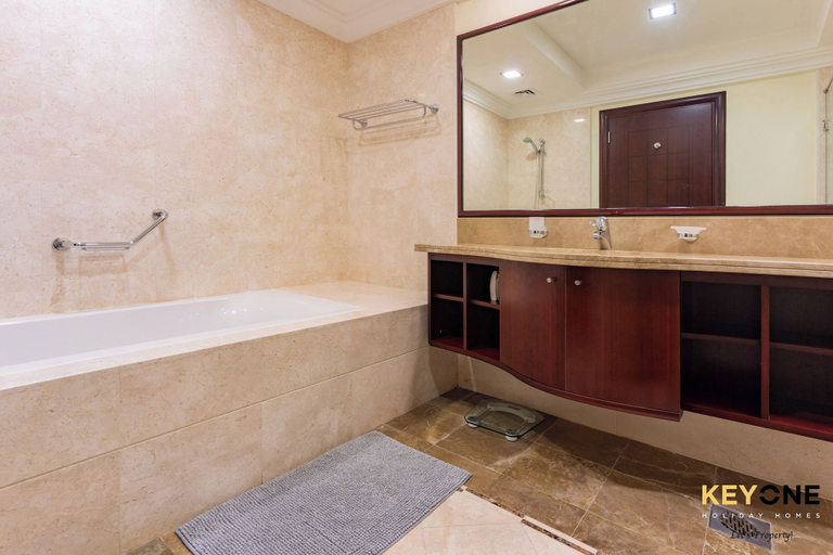 Bathroom 2, Grandeur 2BR Small Room & Beach Access, Dubai