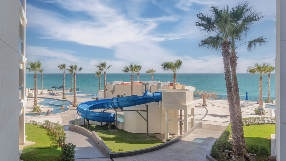 Pool 4, Waterfront Contemporary Condo E2105 at Encantame, Puerto Peñasco