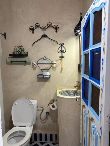 Bathroom 3, hotel sakura, Chefchaouen
