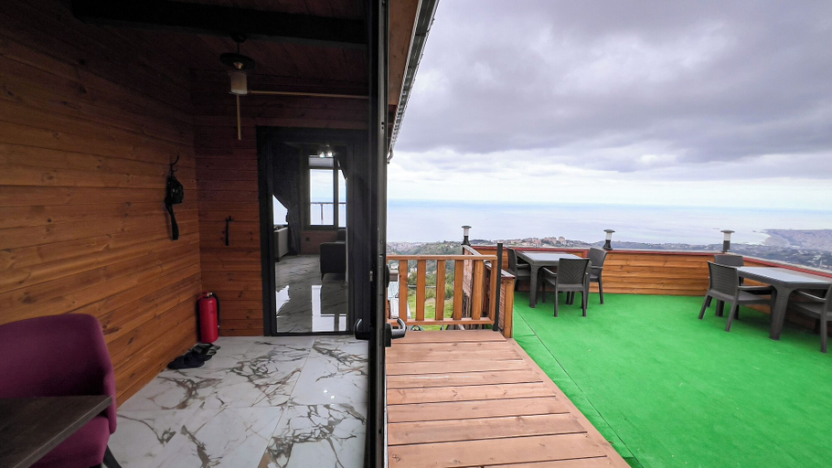 Terrace/patio 5, TRABZON BUNGALOV, Akçaabat