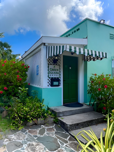 Exterior & Views 2, The Green Iguana Hotel, Charlotte Amalie