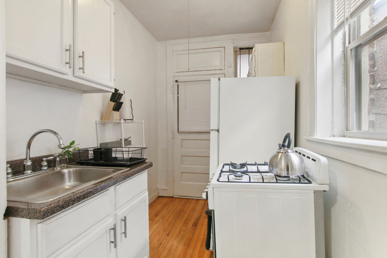 Private kitchen 4, Cozy 1BR in Rogers Park - Touhy 2W, Cook