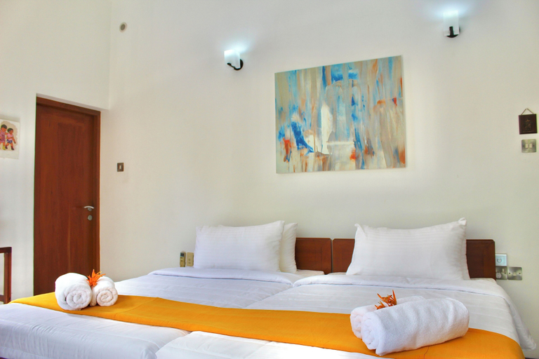 Room 2, Tropical Terrace Negombo, Negombo