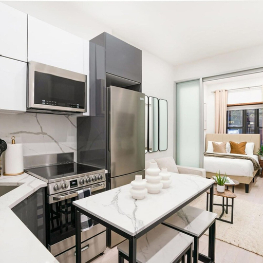 Room 1, 317-1b Modern 1Br UES W D, New York