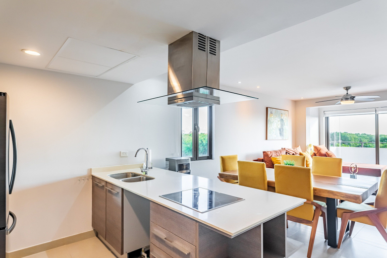 Private kitchen 3, D410 Lorena Ochoa 4 Bedroom Apts, Cozumel