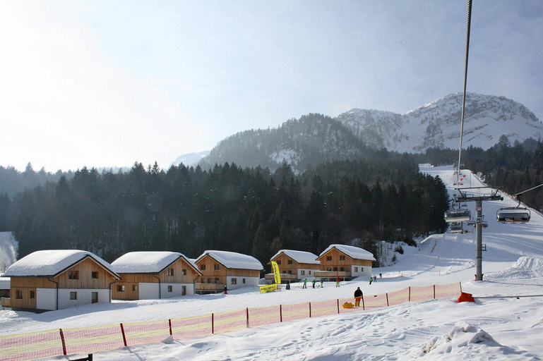 Snow and ski sports 4, Holiday Resort Altaussee, Lichtersberg, Liezen