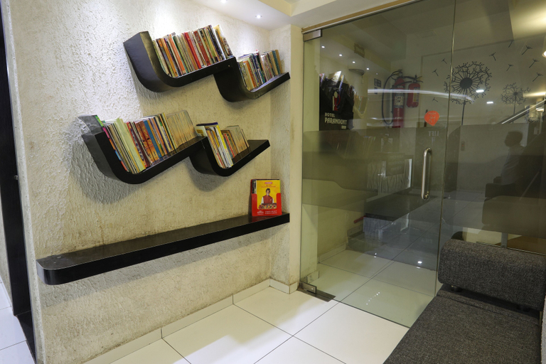Food & Drinks, Hotel Paramount Inn, Rajkot